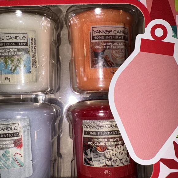 YANKEE CANDLE Votive GIFT SET & Glass Holiday Holder & Bonus Candles NEW - Picture 8 of 9